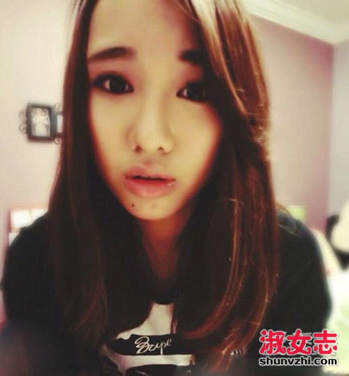 闫妮女儿叫什么？闫妮18岁女儿照片年龄个人资料 闫妮女儿私照